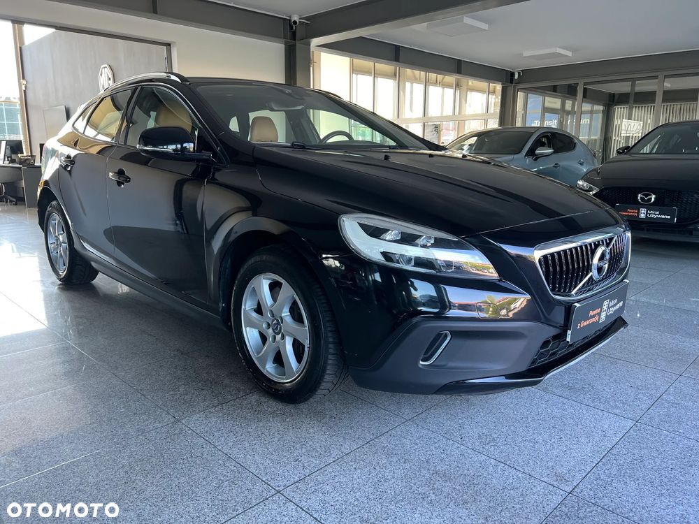 Volvo V40 Cross Country D3 Drive-E Summum - 4