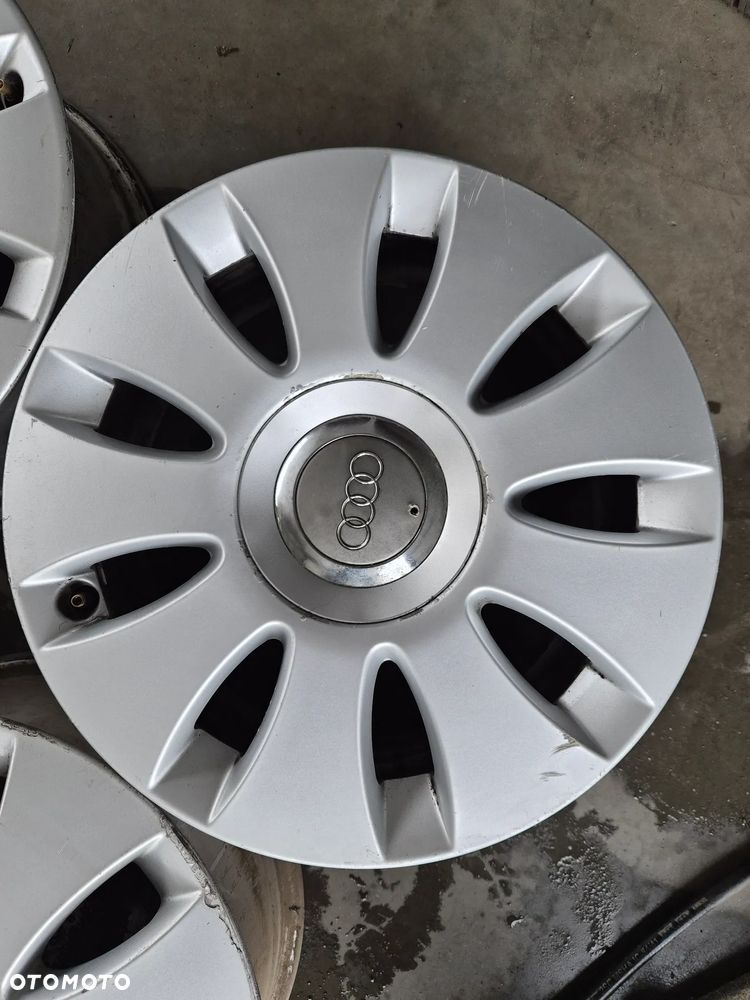 Felga alu Audi 6.5J16 5X112 8P0601025 oryginał - 4