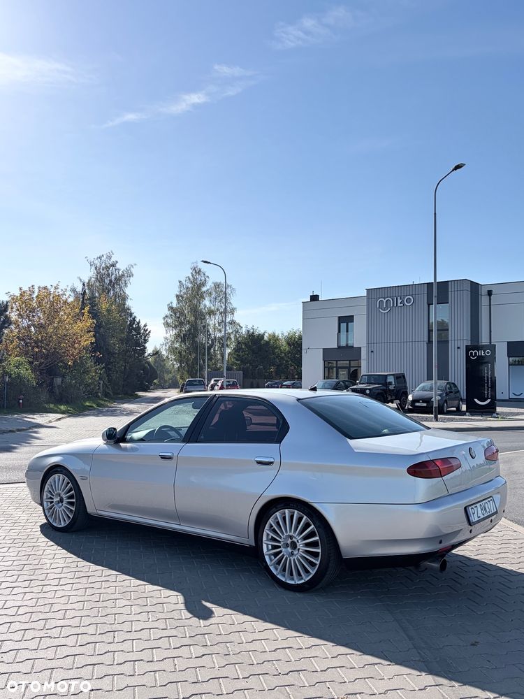 Alfa Romeo 166 2001 photo 3