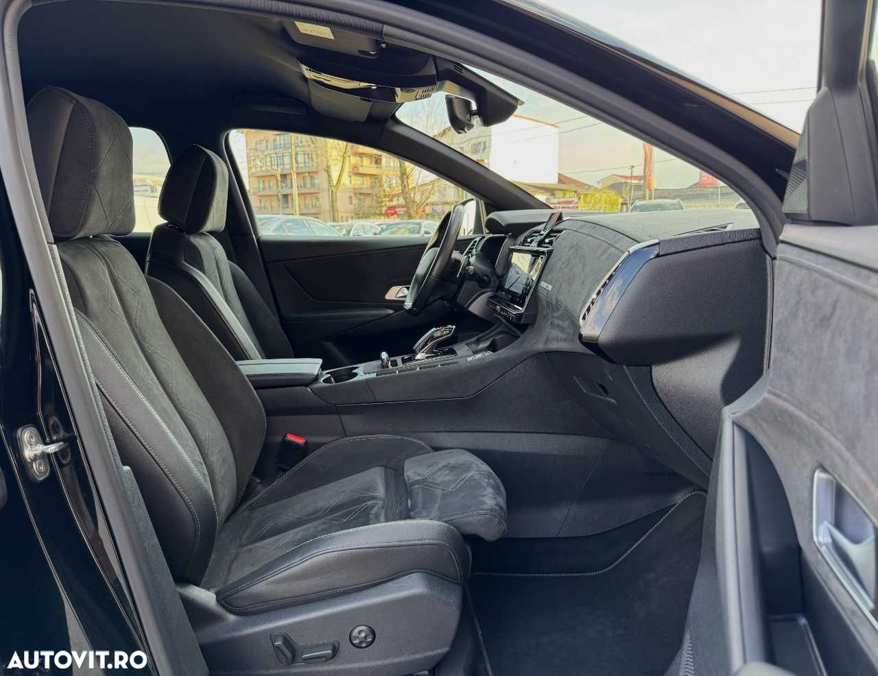 DS Automobiles DS 7 Crossback - 21