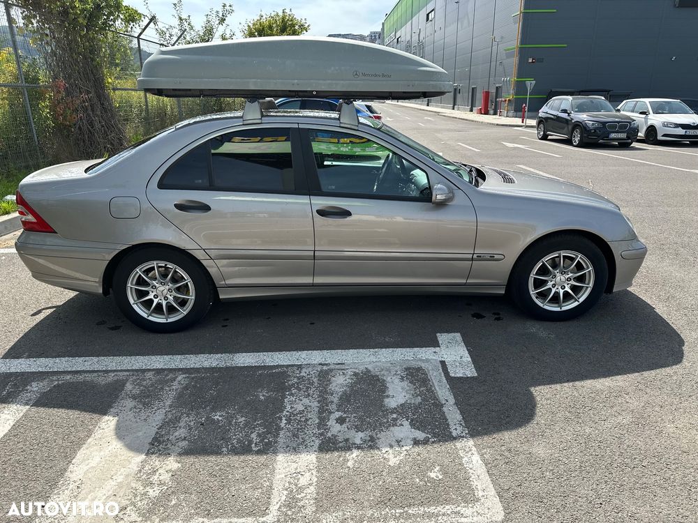Mercedes-Benz C 220 CDI - 8