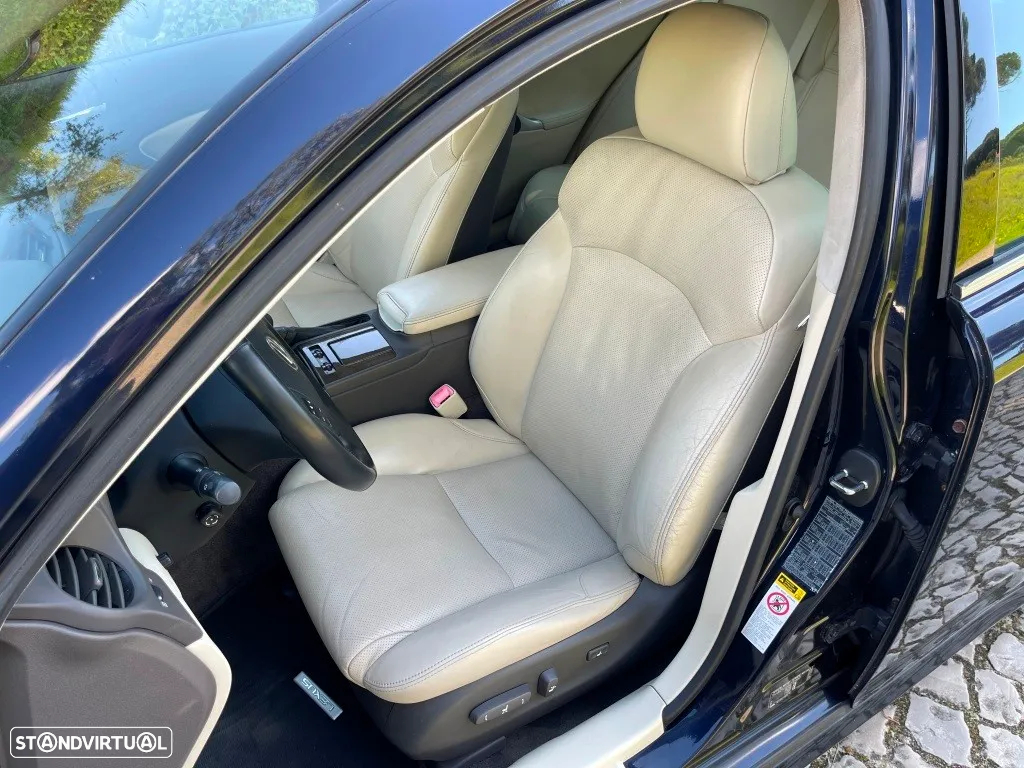 Lexus IS 220 d Sport 58 - 23