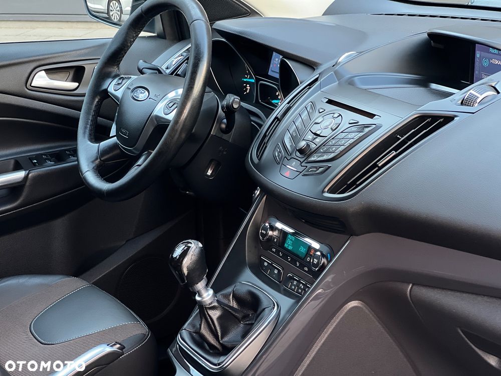 Ford Kuga 2.0 TDCi Titanium - 12
