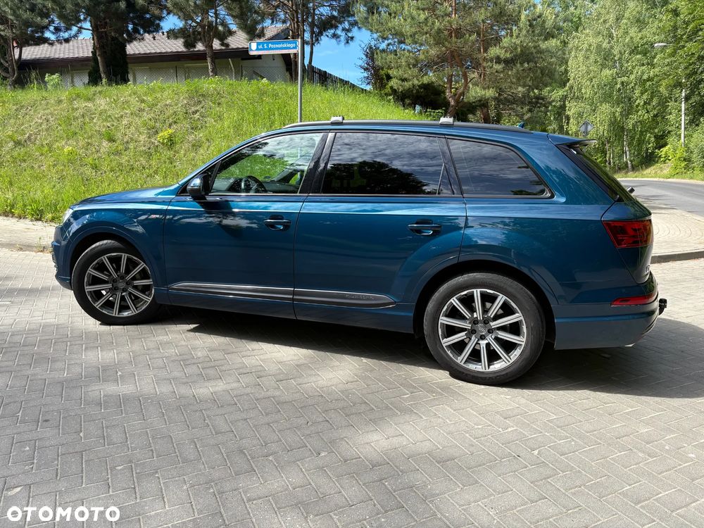 Audi Q7 - 9