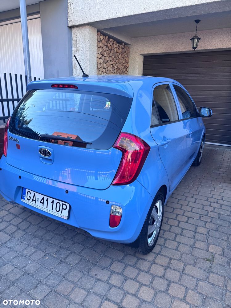 Kia Picanto 1.2 L - 4