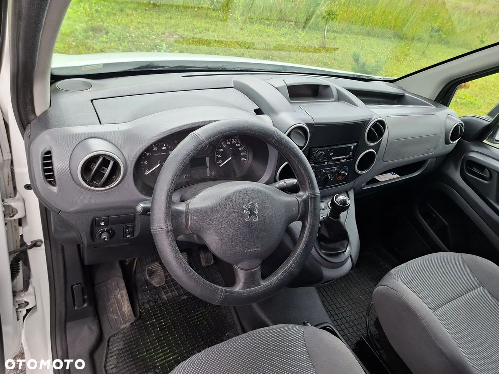 Peugeot Partner - 11