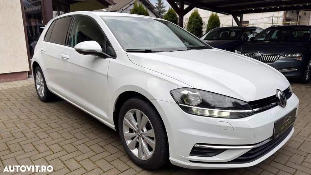 Volkswagen Golf 1.0 TSI DSG Comfortline - 30