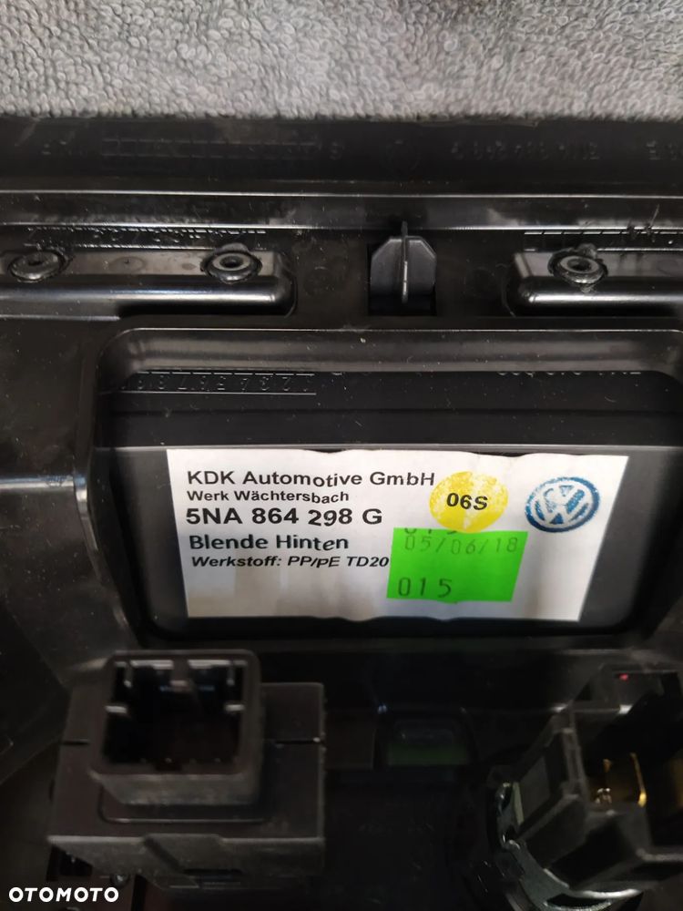 VW TIGUAN II TUNEL KRATKA NAWIEWU PANEL TYŁ TYLNY PORT USB ORYGINAŁ - 6