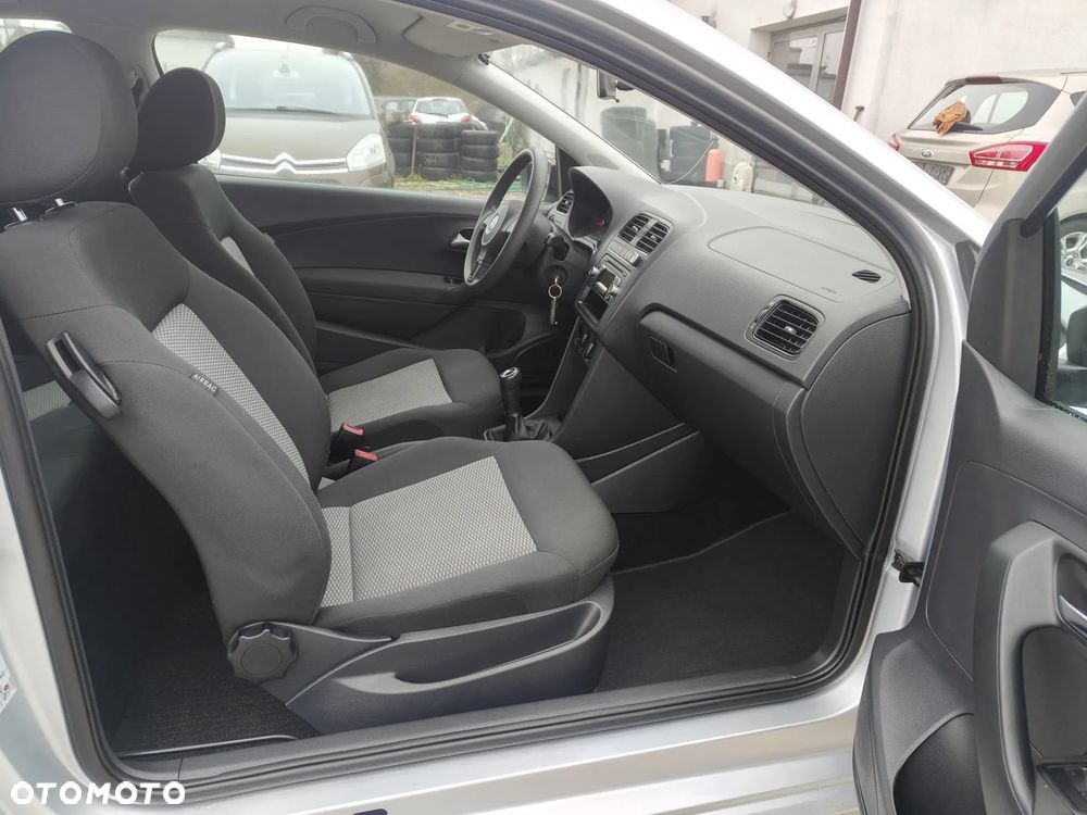 Volkswagen Polo - 14