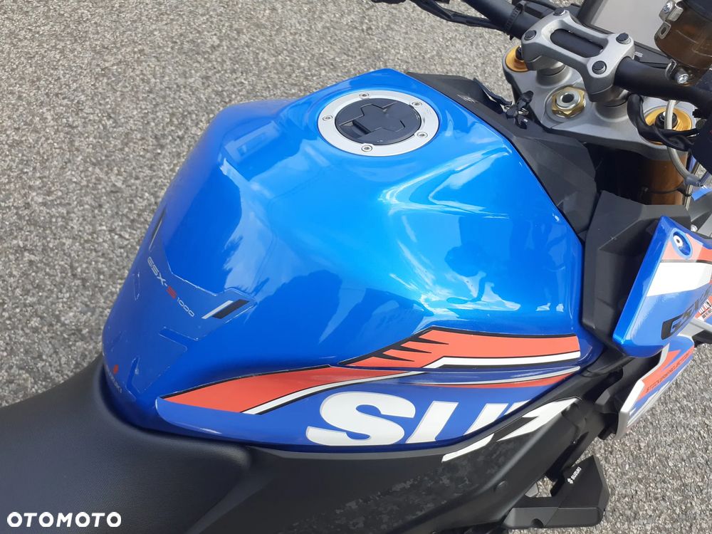 Suzuki GSX 1000 - 14