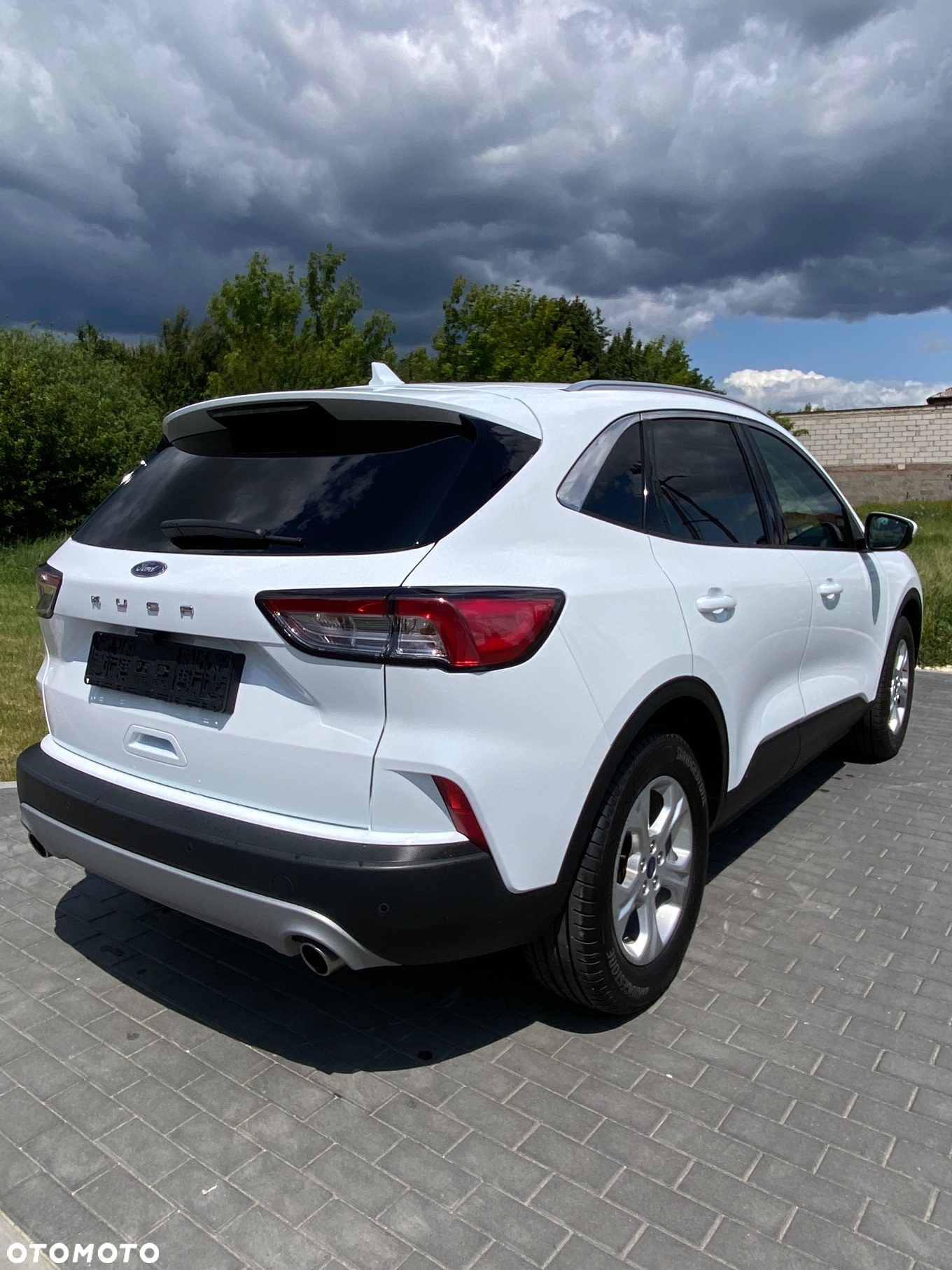 Ford Kuga 1.5 EcoBlue FWD Titanium - 37