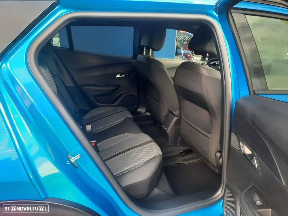 Peugeot 2008 1.2 PureTech Allure - 10