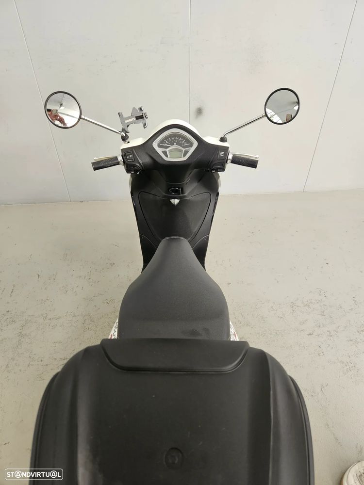 Piaggio 125 - 5