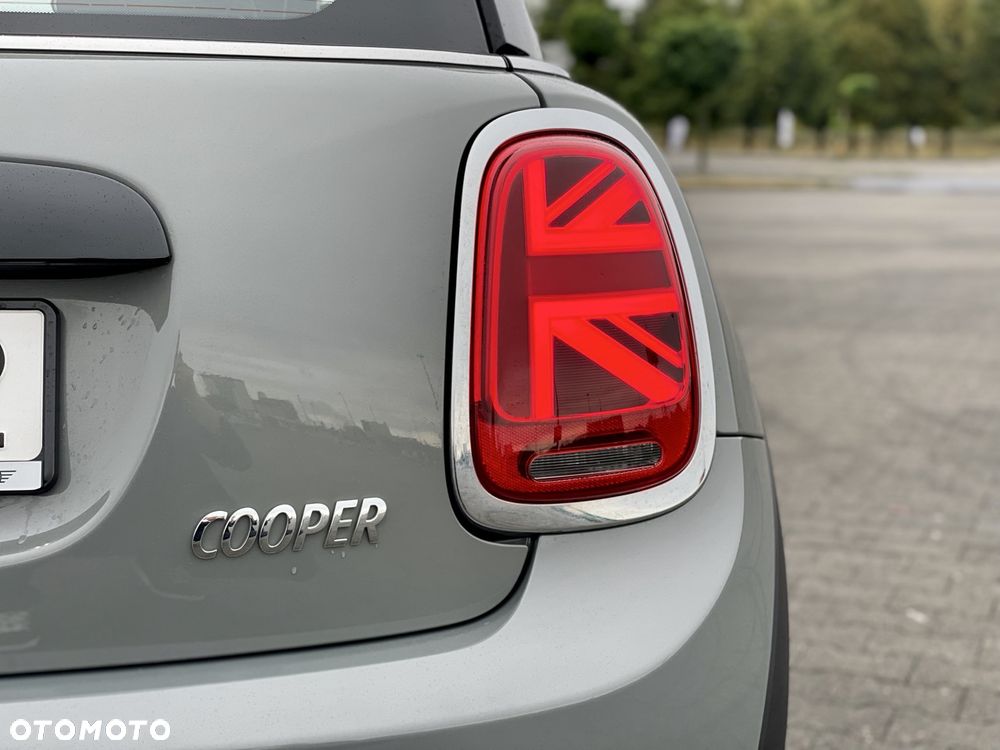 MINI Cooper Standard - 13