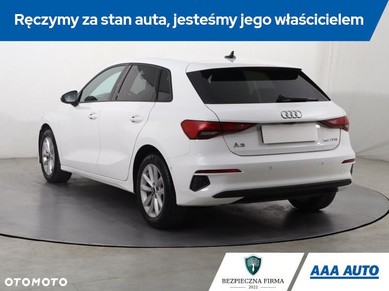 Audi A3 Sportback - 6