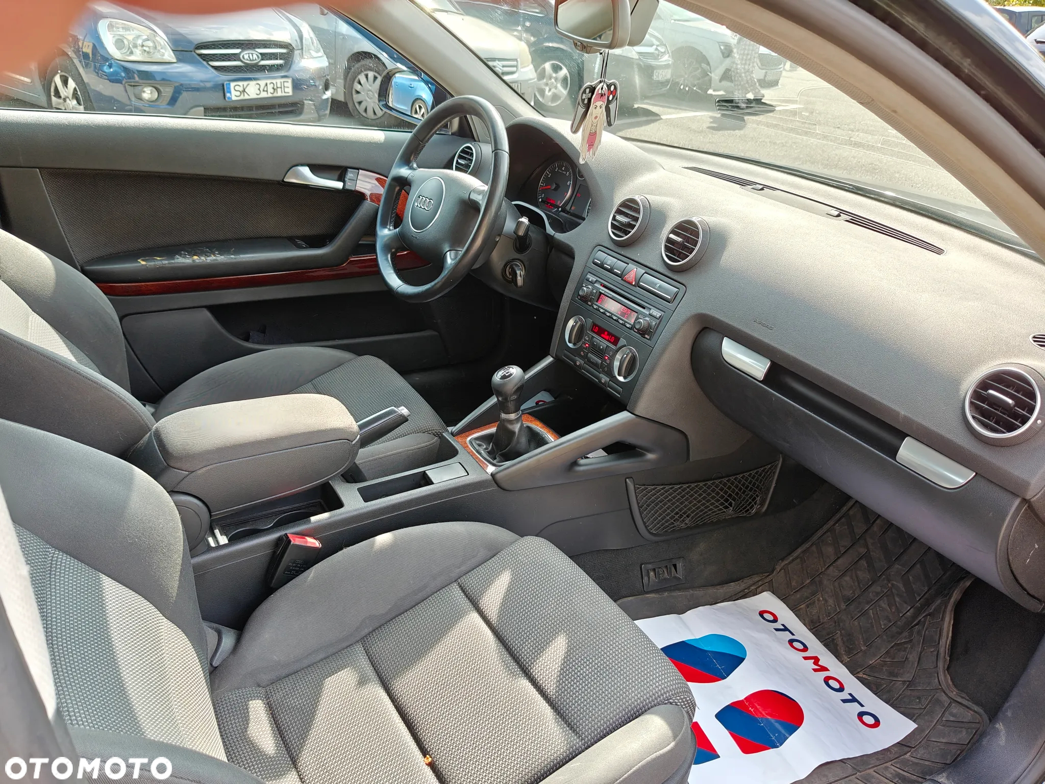 Audi A3 1.6 Ambiente - 9