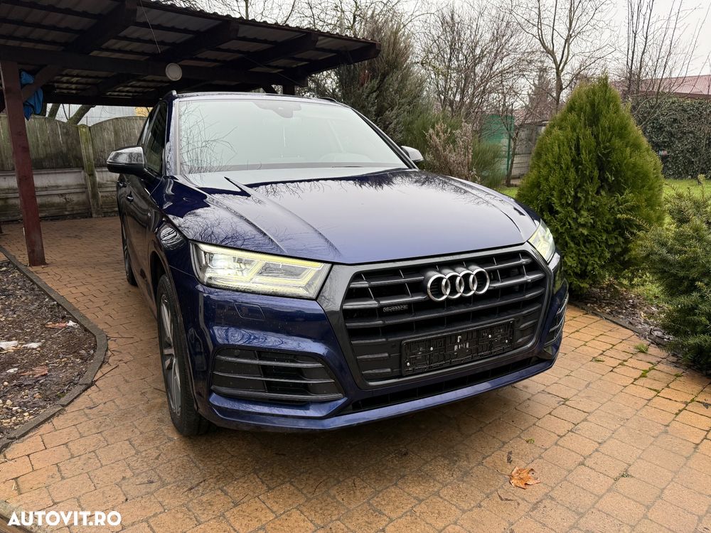 Audi Q5 2.0 40 TDI quattro S tronic Design - 1