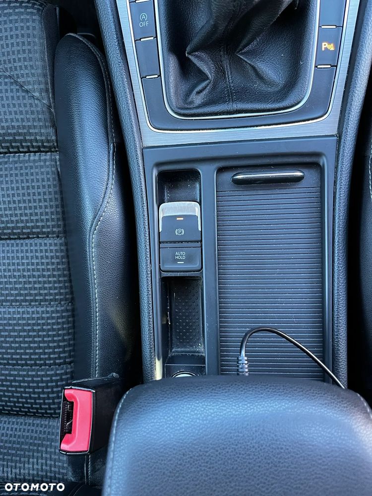 Volkswagen Golf 2.0 TDI BMT Comfortline EU6 - 27