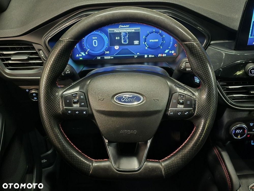 Ford Kuga 1.5 EcoBoost ST-LINE - 23