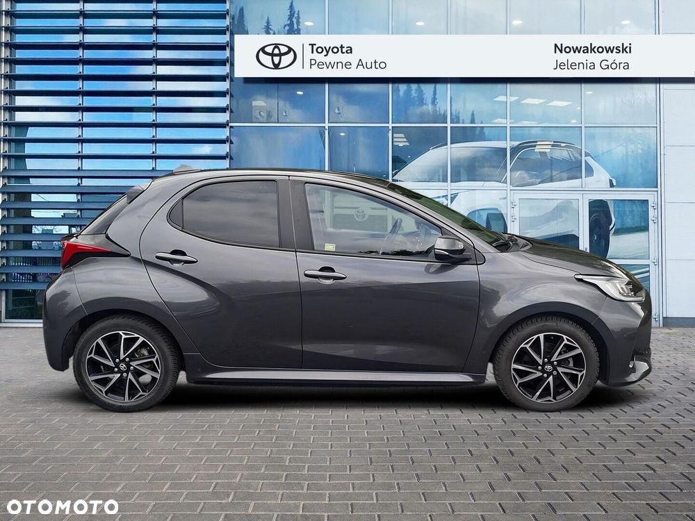 Toyota Yaris Hybrid 1.5 Comfort - 4