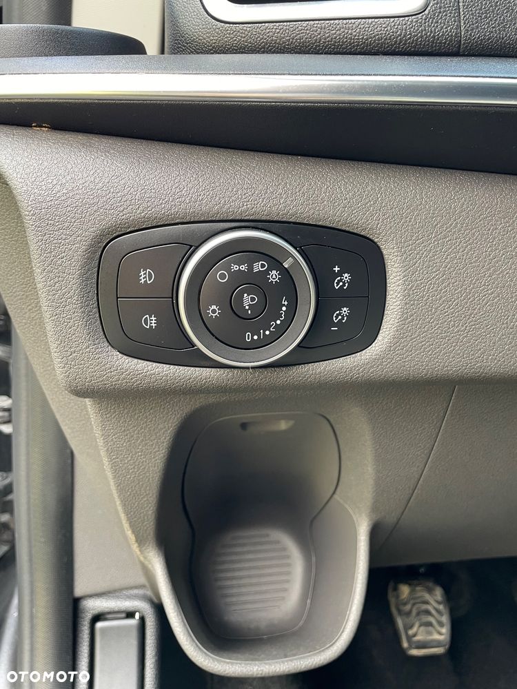 Ford Tourneo Custom 2.0 EcoBlue L2 Titanium - 14