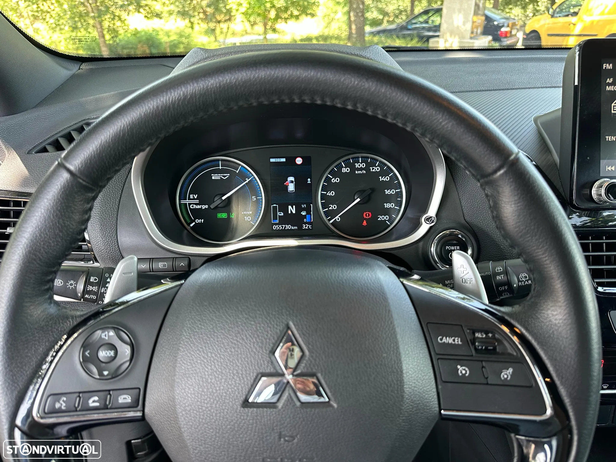 Mitsubishi Eclipse Cross 2.4 PHEV Black Edition - 20