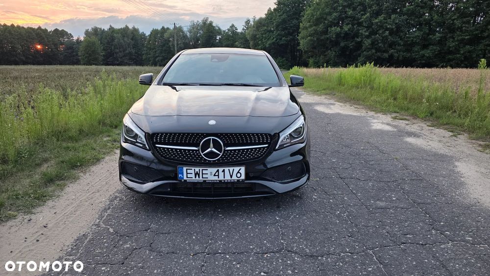 Mercedes-Benz CLA 220 d 7G-DCT - 4