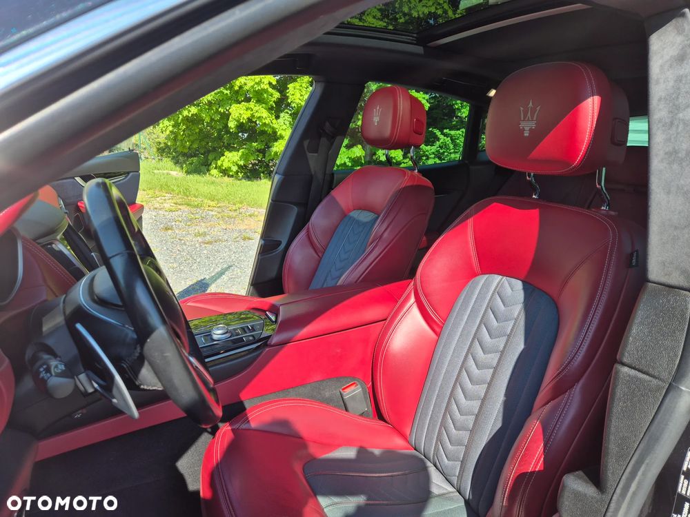 Maserati Levante Q4 GranLusso - 19
