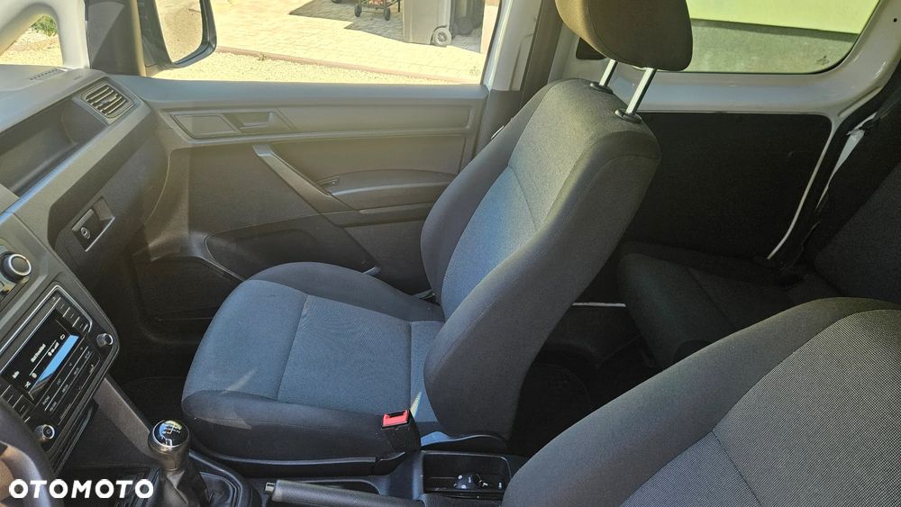 Volkswagen Caddy Mixt - 8