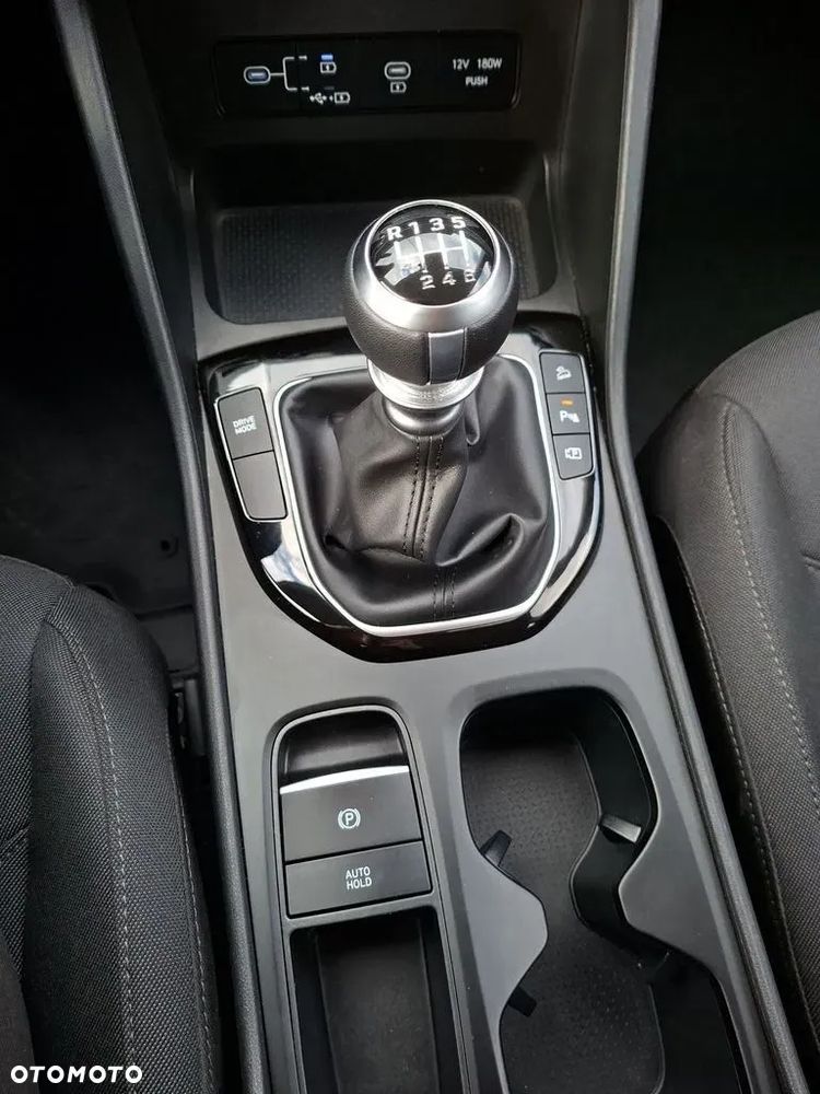 Hyundai Tucson 1.6 T-GDi Modern 2WD - 29