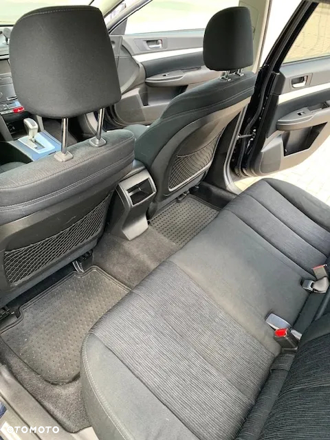 Subaru Outback - 40