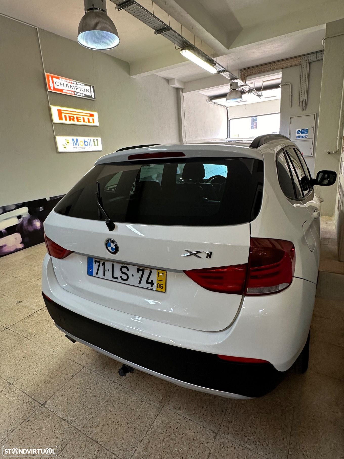BMW X1 18 d sDrive Pack M - 20