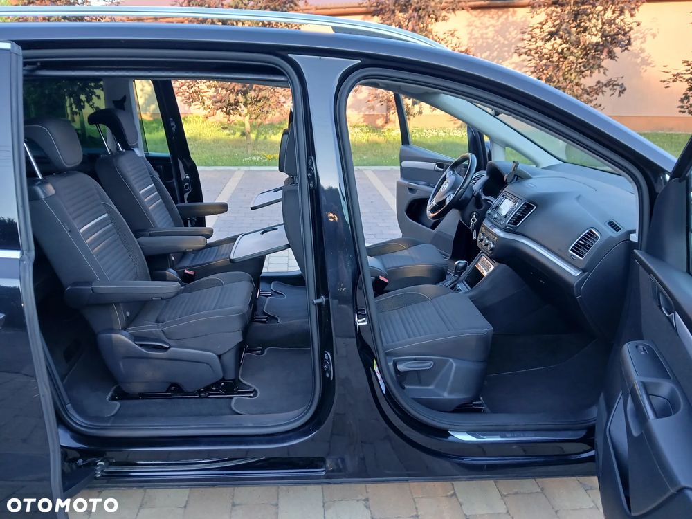 Volkswagen Sharan - 10