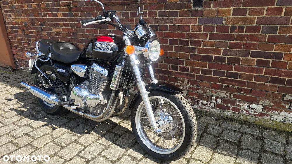 Triumph Thunderbird - 26