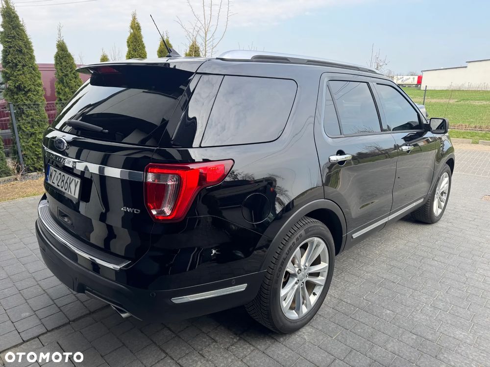 Ford Explorer - 6