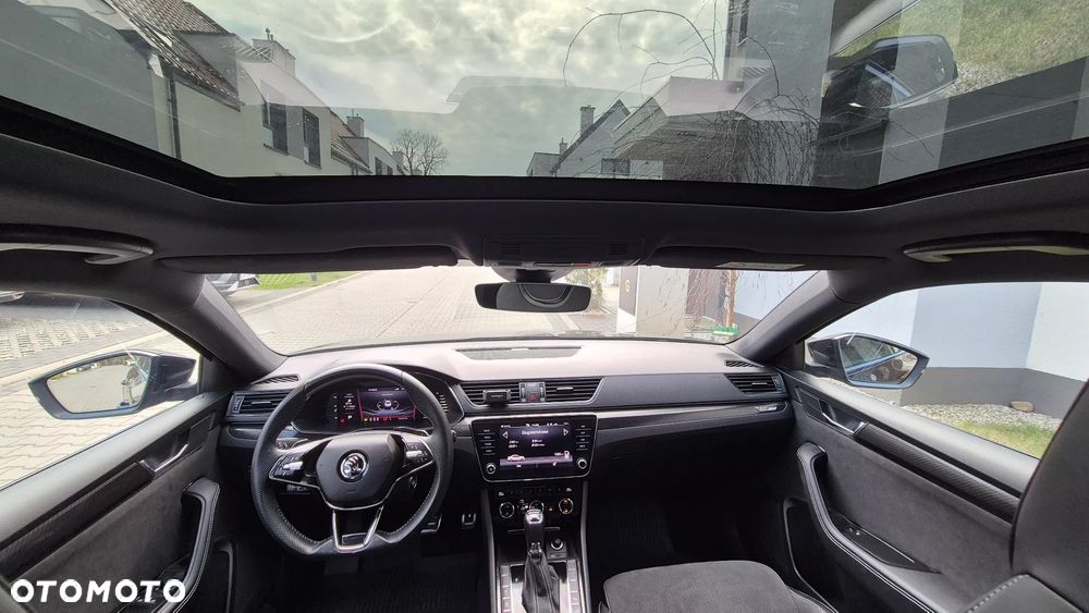 Skoda Superb 2.0 TDI SCR 4x4 Sportline DSG - 11