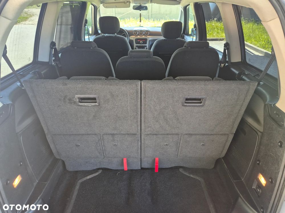 Ford Galaxy 2.0 TDCi Trend - 12