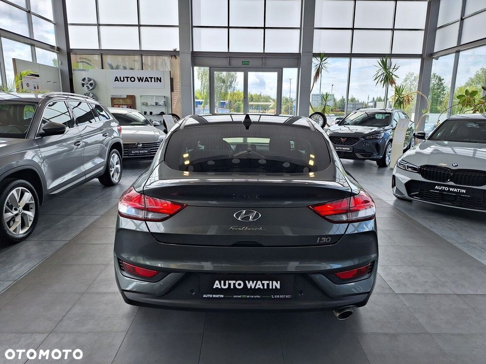 Hyundai i30 1.5 T-GDI 48V Smart DCT - 9