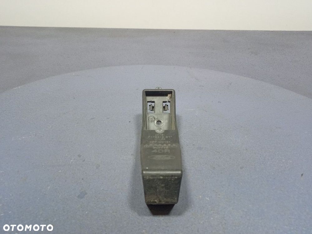 FORD FOCUS MK4 KOMBI ŚLIZG MOCOWANIE ZDERZAKA TYŁ TYLNE JX7B-F17B918-B1 - 1