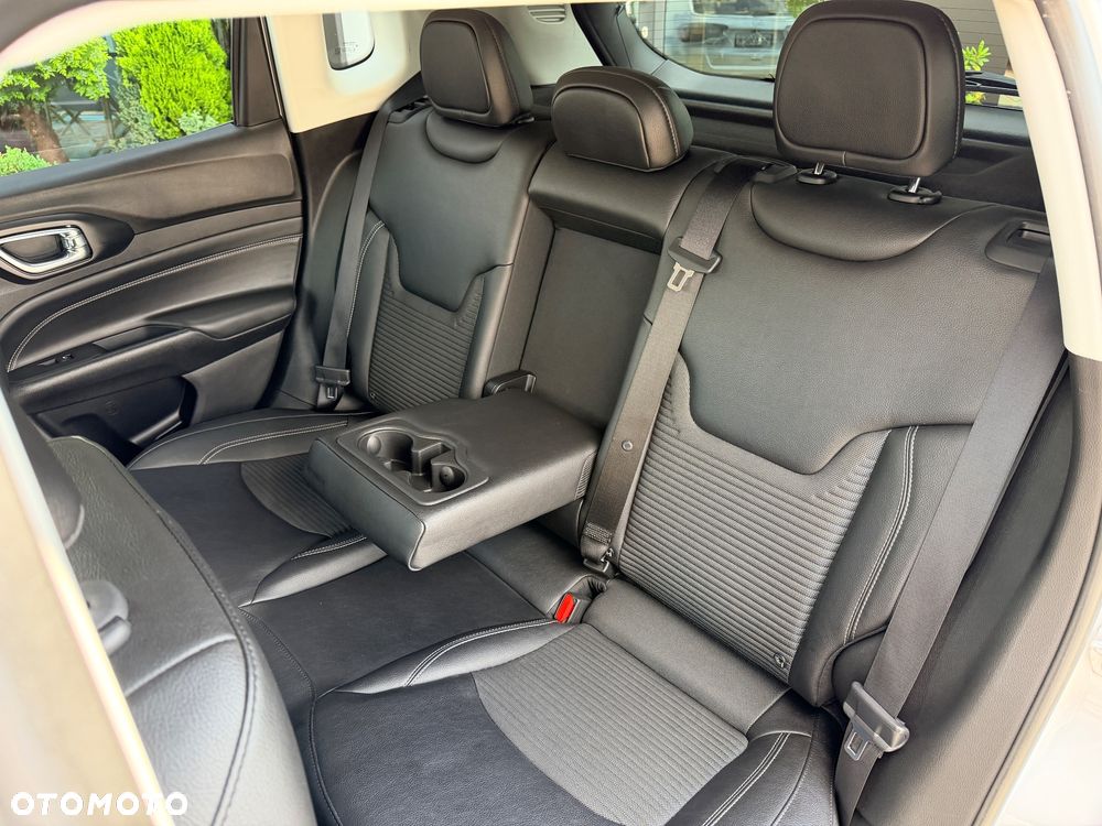 Jeep Compass 1.5 T4 mHEV Limited FWD S&S DCT - 15