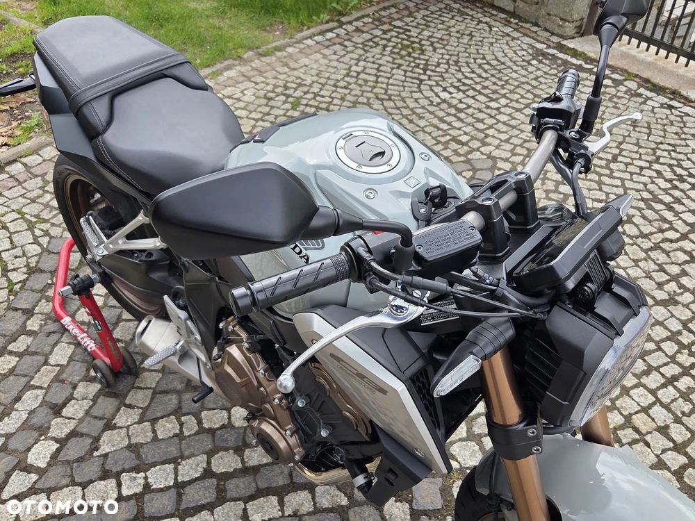 Honda CB - 36
