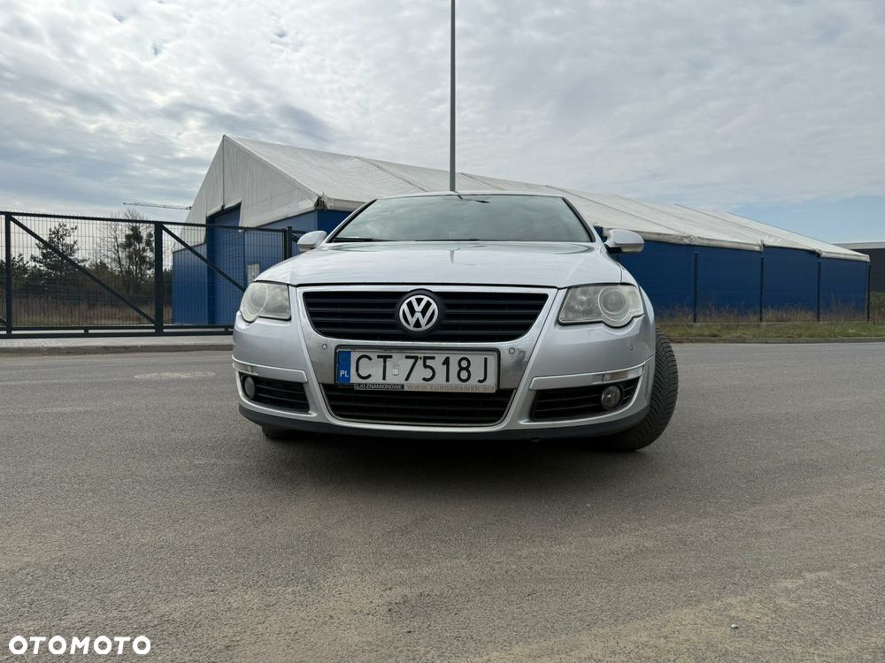 Volkswagen Passat 2.0 TDI DPF Comfortline - 11