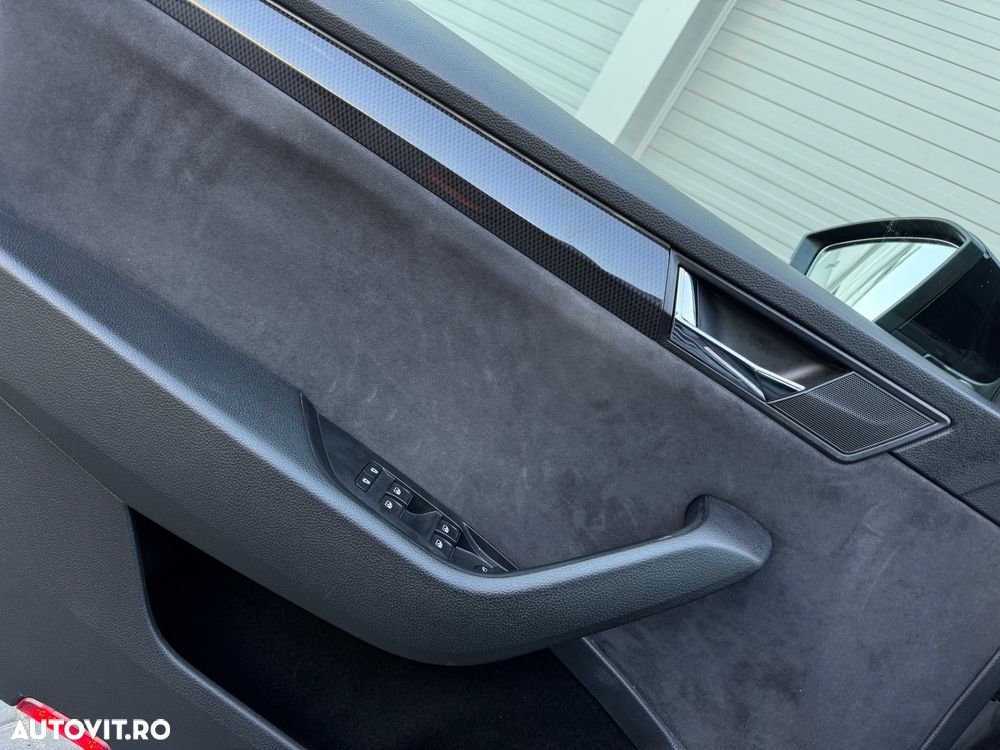 Skoda Superb 2.0 TDI DSG Sportline - 19