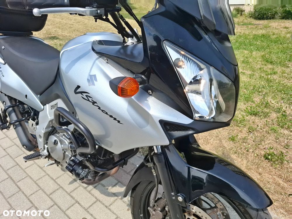 Suzuki V-STROM - 5