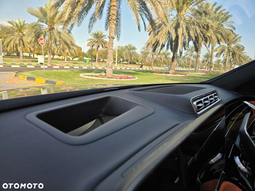 Mercedes-Benz Klasa S 500 4Matic L 9G-TRONIC - 25