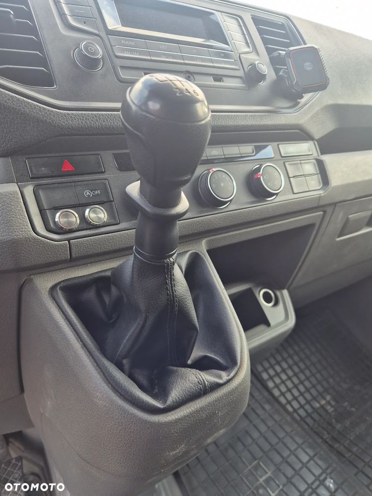 Volkswagen Crafter - 11