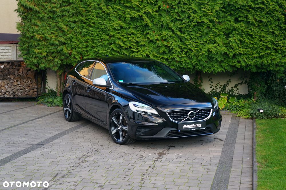 Volvo V40 D3 Drive-E R-Design Momentum - 4