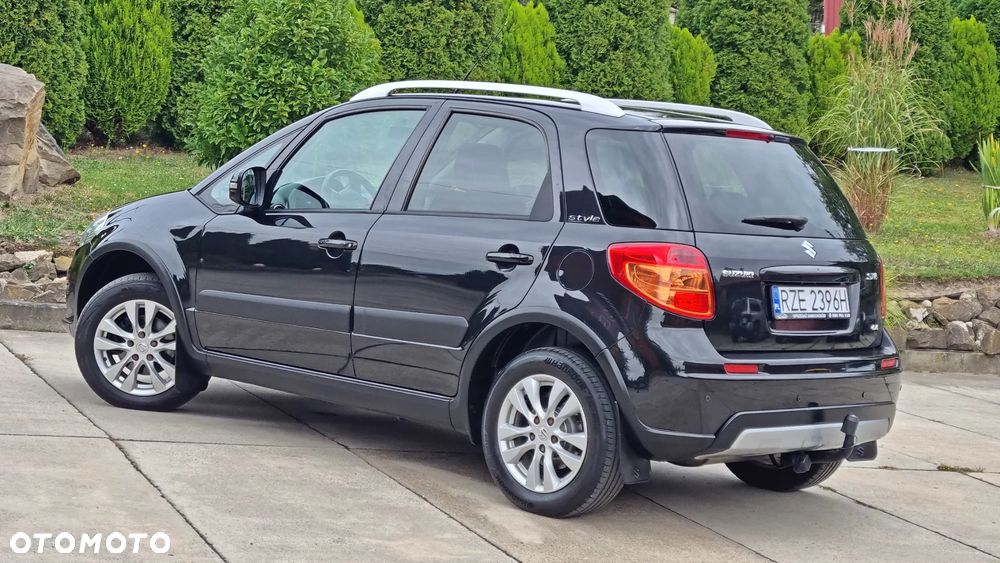 Suzuki SX4 1.6 VVT 4x4 Style - 3
