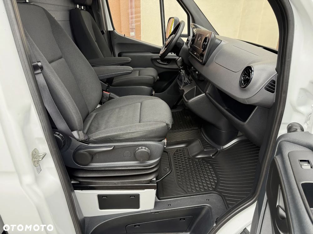 Mercedes-Benz Sprinter 316 Izoterma - 31