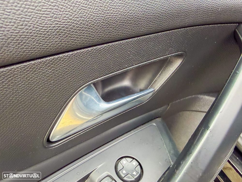 Peugeot 308 1.5 BlueHDi Allure Pack EAT8 - 13